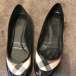 Burberry flats